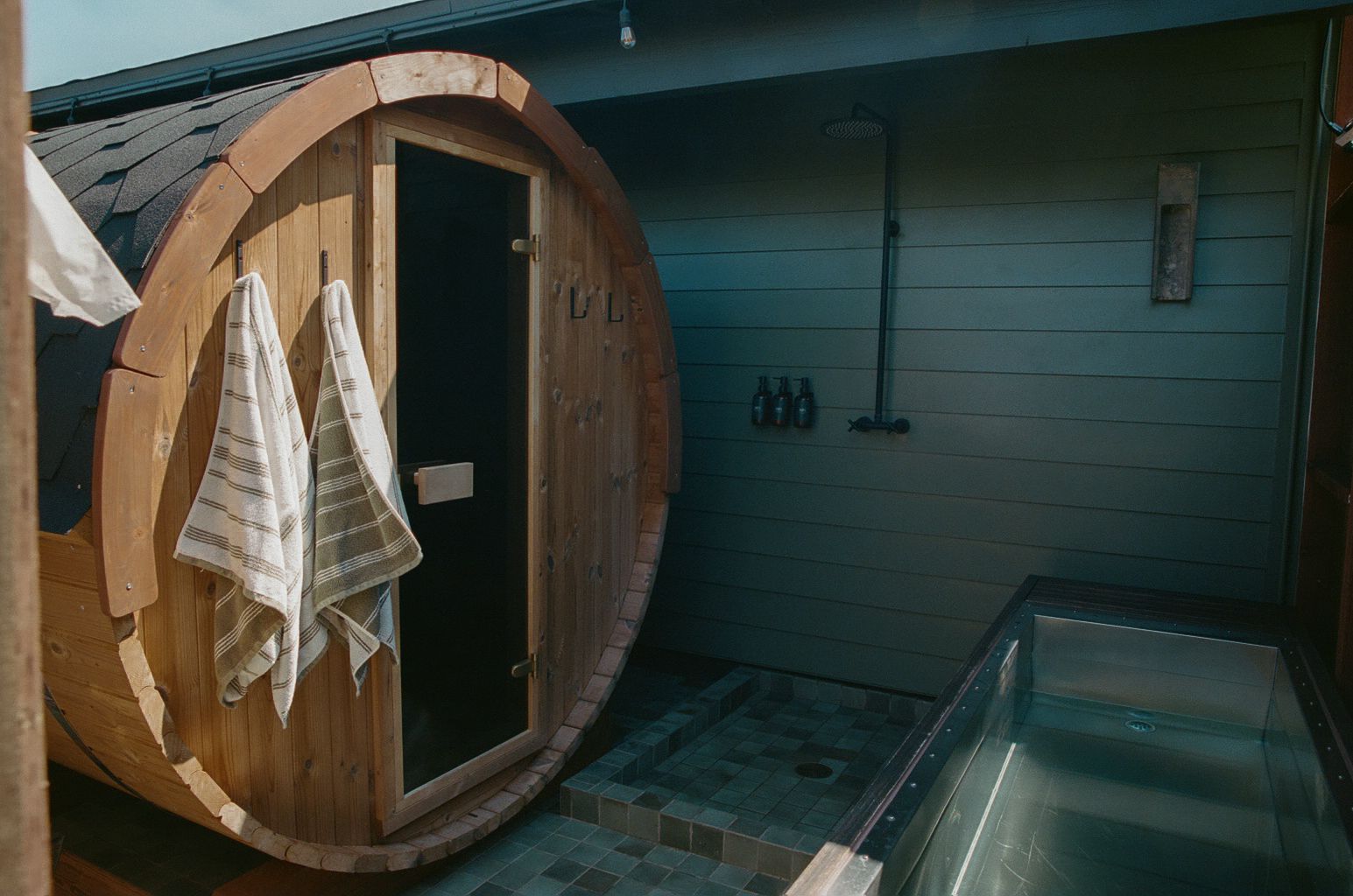 Private sauna and cold plunge suite at Wren